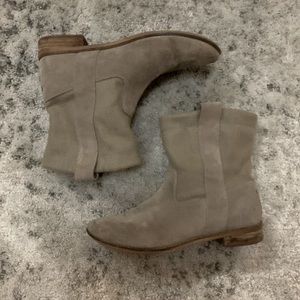 Toms Womens Soft Bootie Size 7